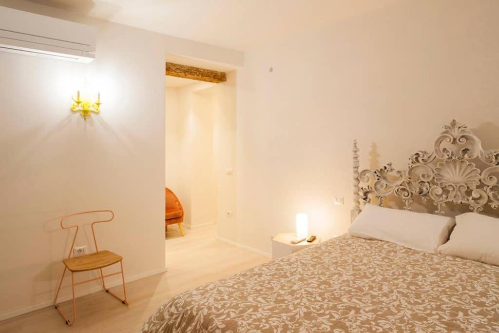The New Luxury Apartment In The Historic Center ลุคคา ภายนอก รูปภาพ