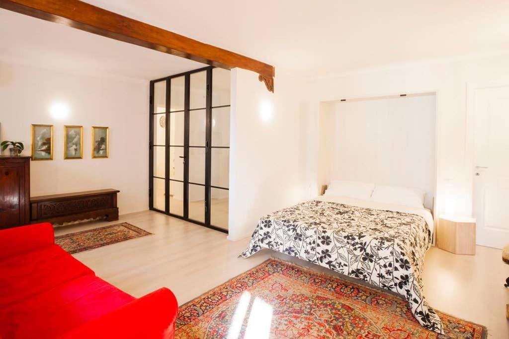 The New Luxury Apartment In The Historic Center ลุคคา ภายนอก รูปภาพ