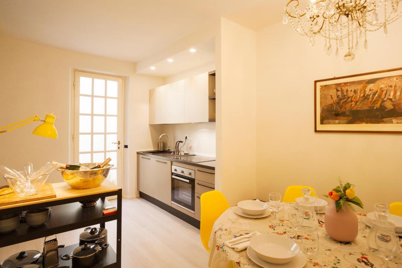 The New Luxury Apartment In The Historic Center ลุคคา ภายนอก รูปภาพ